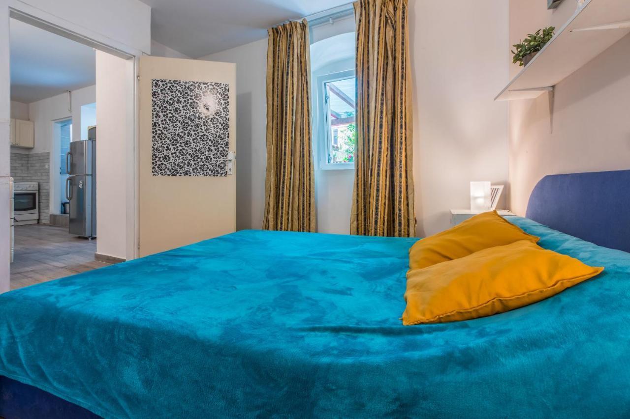 Apartments Kalla Crikvenica Eksteriør bilde