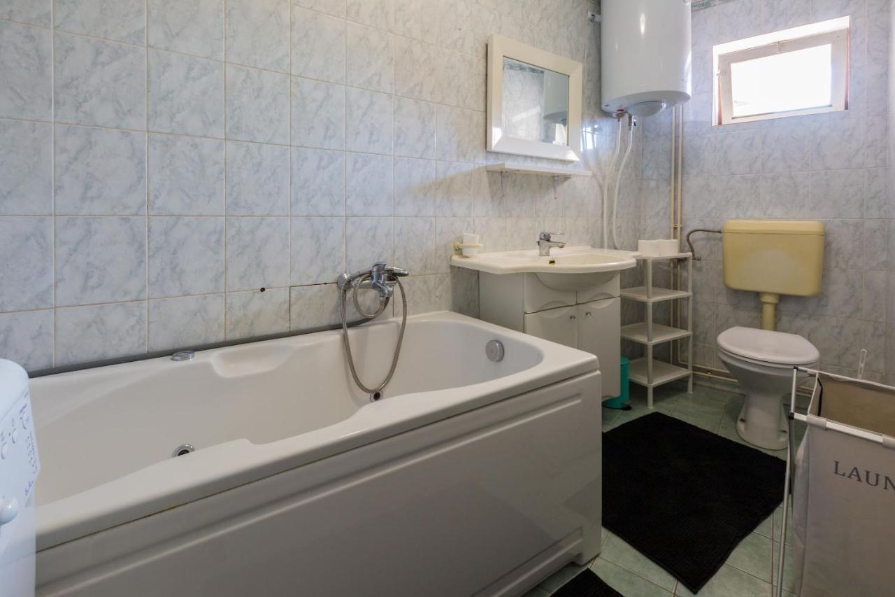 Apartments Kalla Crikvenica Eksteriør bilde